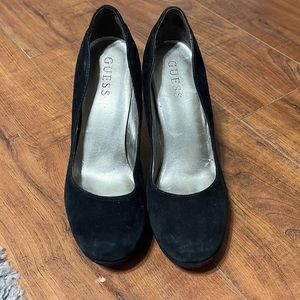 Guess black pumps. Size 7